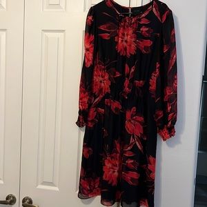 Women’s size 16 pull-on elastic waist Alex Marie black and red, lined dress